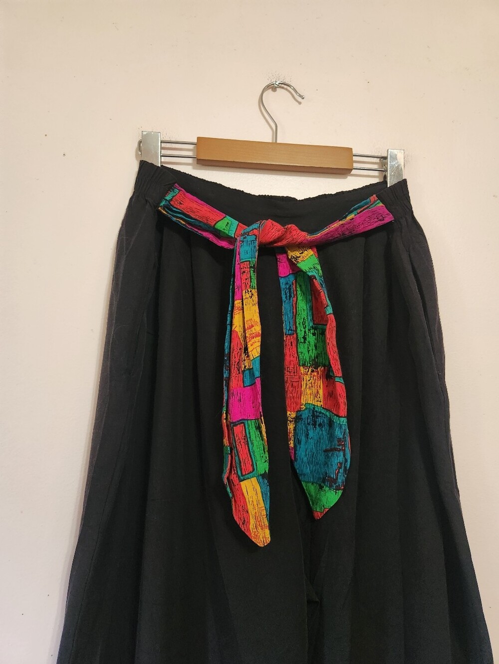 Vintage 90s Emblem Abstract Paint Belt Wide Leg High Rise Harem Flowy Pants L - Picture 2 of 8